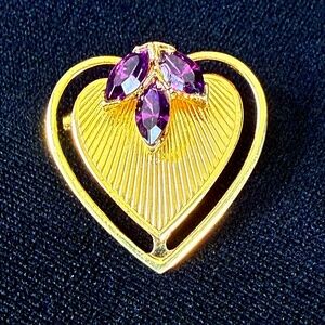 Vintage 1980s Gold Tone Heart Pin Brooch with 3 Purple Stones Mothers Day Gift